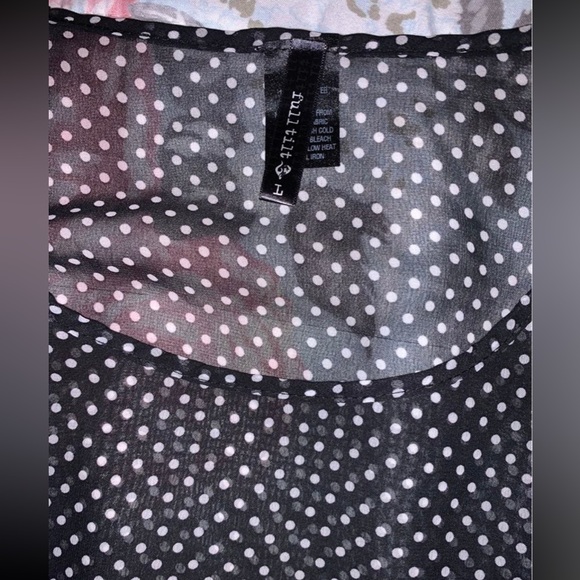 Women’s Full Tilt Polka Dot Top- size Large - Picture 6 of 7